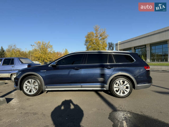 Фольксваген Пассат Альтрак, объемом двигателя 2 л и пробегом 285 тыс. км за 17500 $, фото 1 на Automoto.ua