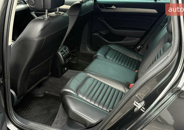 Фольксваген Пассат Альтрак, объемом двигателя 1.97 л и пробегом 270 тыс. км за 18600 $, фото 10 на Automoto.ua