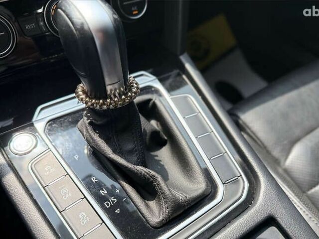 Фольксваген Пассат Альтрак, об'ємом двигуна 2 л та пробігом 270 тис. км за 21000 $, фото 20 на Automoto.ua