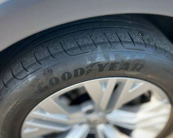 Фольксваген Пассат Альтрак, объемом двигателя 2 л и пробегом 243 тыс. км за 18800 $, фото 16 на Automoto.ua