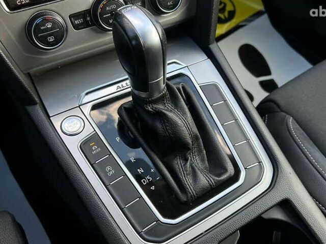 Фольксваген Пассат Альтрак, объемом двигателя 2 л и пробегом 196 тыс. км за 21900 $, фото 17 на Automoto.ua