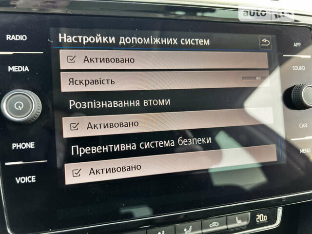 Фольксваген Пассат Альтрак, объемом двигателя 2 л и пробегом 157 тыс. км за 26699 $, фото 78 на Automoto.ua