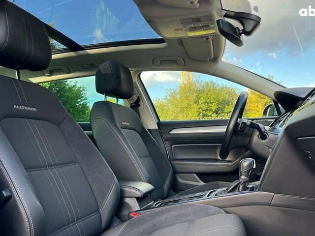 Фольксваген Пассат Альтрак, объемом двигателя 2 л и пробегом 196 тыс. км за 21900 $, фото 18 на Automoto.ua