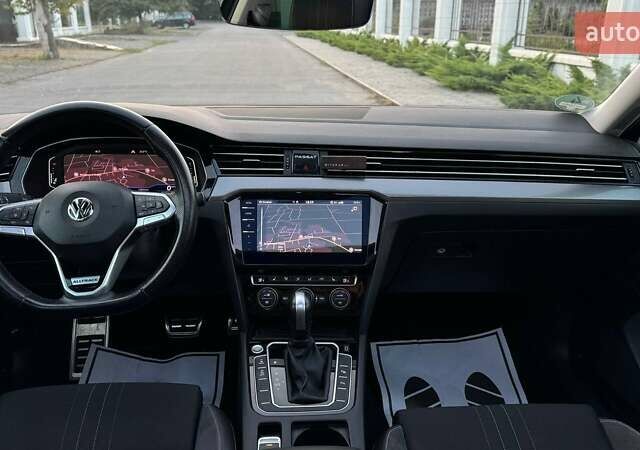 Фольксваген Пассат Альтрак, объемом двигателя 2 л и пробегом 128 тыс. км за 30799 $, фото 42 на Automoto.ua