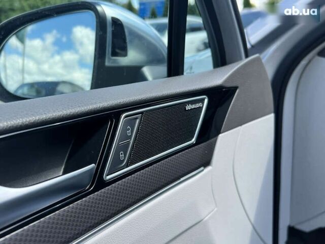 Фольксваген Пассат Альтрак, объемом двигателя 2 л и пробегом 230 тыс. км за 24490 $, фото 13 на Automoto.ua