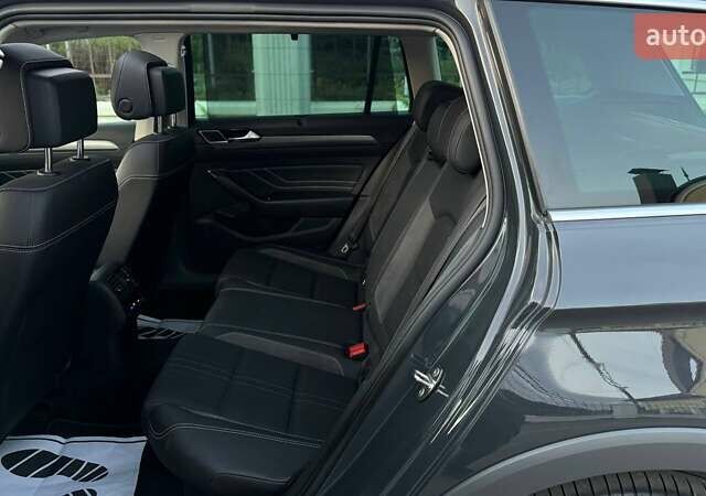 Фольксваген Пассат Альтрак, объемом двигателя 2 л и пробегом 128 тыс. км за 30799 $, фото 87 на Automoto.ua