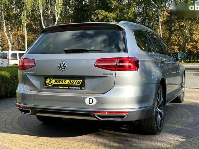 Фольксваген Пассат Альтрак, объемом двигателя 2 л и пробегом 196 тыс. км за 21900 $, фото 6 на Automoto.ua