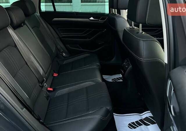 Фольксваген Пассат Альтрак, объемом двигателя 2 л и пробегом 128 тыс. км за 30799 $, фото 83 на Automoto.ua