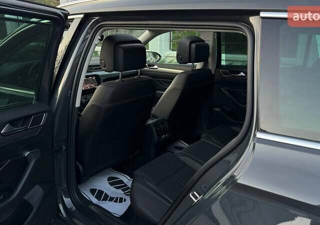 Фольксваген Пассат Альтрак, объемом двигателя 2 л и пробегом 128 тыс. км за 30799 $, фото 86 на Automoto.ua