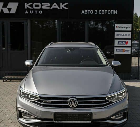 Фольксваген Пассат Альтрак, объемом двигателя 2 л и пробегом 168 тыс. км за 25900 $, фото 13 на Automoto.ua