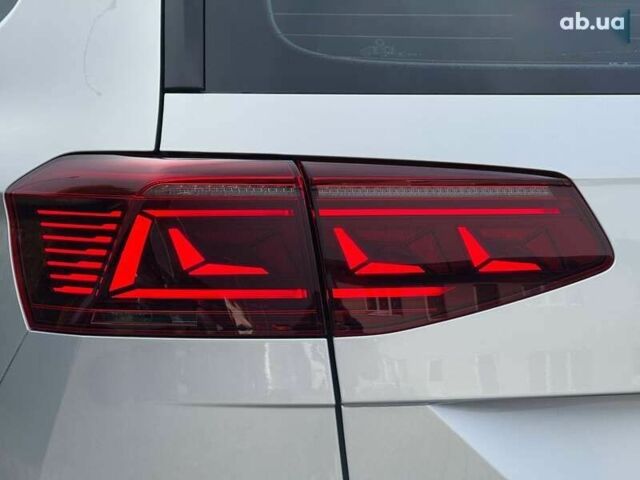 Фольксваген Пассат Альтрак, об'ємом двигуна 2 л та пробігом 177 тис. км за 28499 $, фото 22 на Automoto.ua