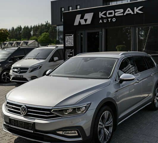 Фольксваген Пассат Альтрак, объемом двигателя 2 л и пробегом 168 тыс. км за 25900 $, фото 7 на Automoto.ua