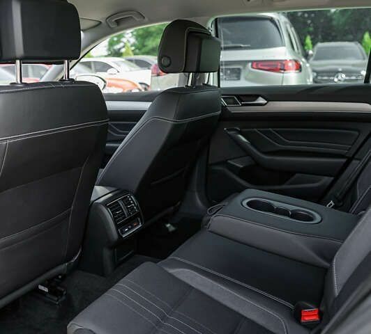 Фольксваген Пассат Альтрак, объемом двигателя 2 л и пробегом 168 тыс. км за 25900 $, фото 20 на Automoto.ua