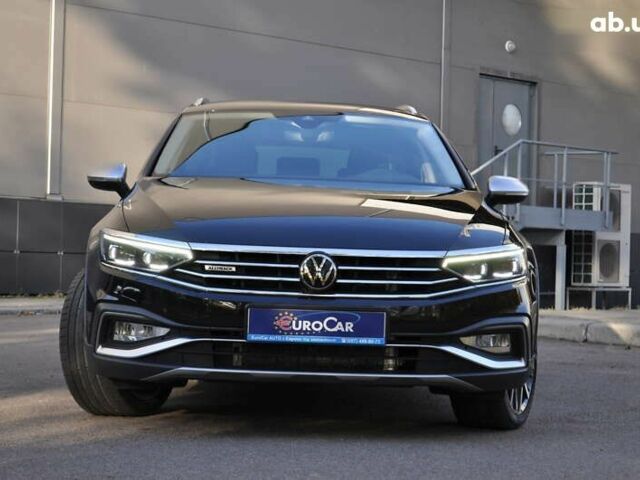 Фольксваген Пассат Альтрак, об'ємом двигуна 2 л та пробігом 164 тис. км за 31000 $, фото 4 на Automoto.ua