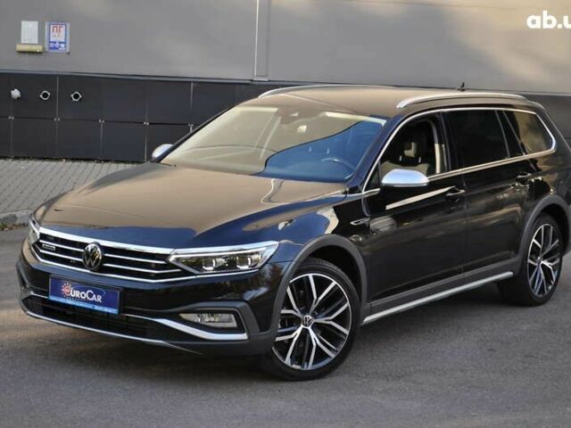 Фольксваген Пассат Альтрак, объемом двигателя 2 л и пробегом 164 тыс. км за 31000 $, фото 1 на Automoto.ua