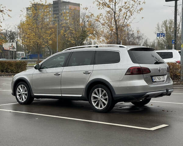 Серый Фольксваген Пассат Альтрак, объемом двигателя 2 л и пробегом 203 тыс. км за 12999 $, фото 4 на Automoto.ua