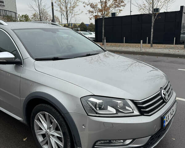 Серый Фольксваген Пассат Альтрак, объемом двигателя 2 л и пробегом 203 тыс. км за 12999 $, фото 6 на Automoto.ua