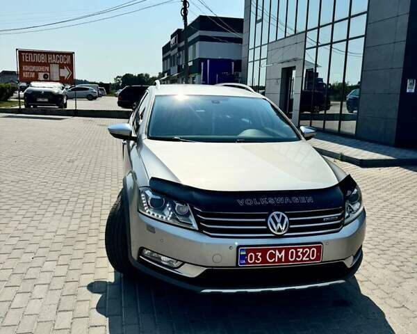 Сірий Фольксваген Пассат Альтрак, об'ємом двигуна 2 л та пробігом 220 тис. км за 12400 $, фото 7 на Automoto.ua
