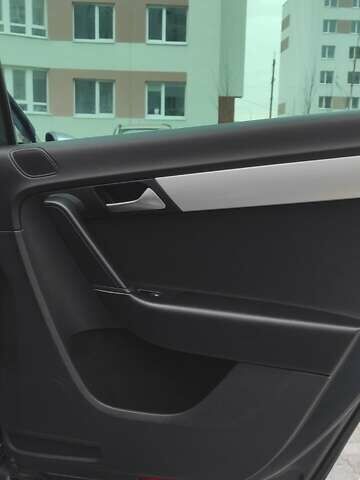 Серый Фольксваген Пассат Альтрак, объемом двигателя 1.97 л и пробегом 246 тыс. км за 11900 $, фото 33 на Automoto.ua