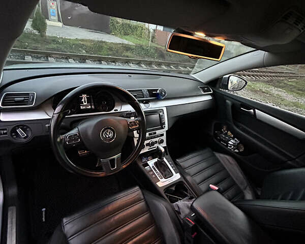 Сірий Фольксваген Пассат Альтрак, об'ємом двигуна 2 л та пробігом 294 тис. км за 12400 $, фото 12 на Automoto.ua