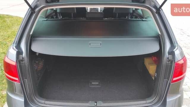 Серый Фольксваген Пассат Альтрак, объемом двигателя 1.97 л и пробегом 246 тыс. км за 11900 $, фото 51 на Automoto.ua