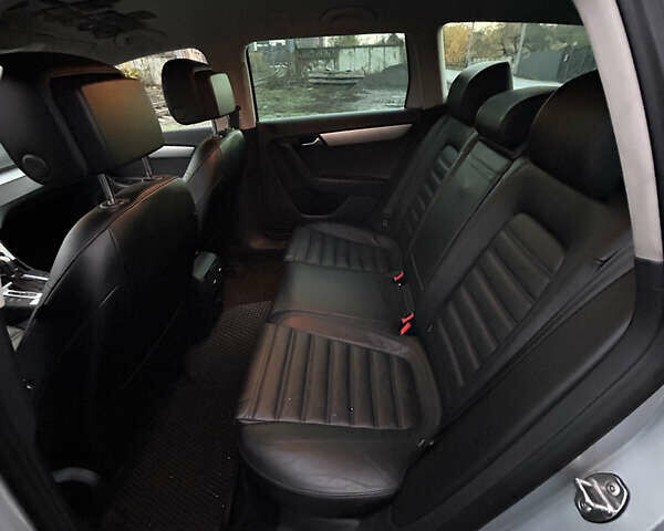 Сірий Фольксваген Пассат Альтрак, об'ємом двигуна 2 л та пробігом 294 тис. км за 12400 $, фото 13 на Automoto.ua