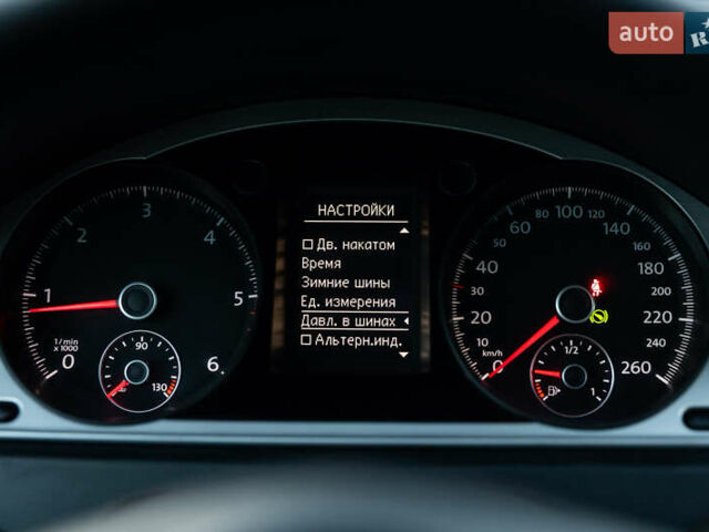Серый Фольксваген Пассат Альтрак, объемом двигателя 2 л и пробегом 259 тыс. км за 13800 $, фото 41 на Automoto.ua
