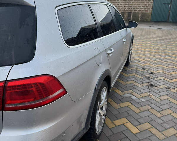 Серый Фольксваген Пассат Альтрак, объемом двигателя 1.97 л и пробегом 301 тыс. км за 14300 $, фото 10 на Automoto.ua