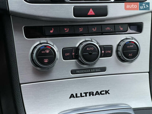 Серый Фольксваген Пассат Альтрак, объемом двигателя 2 л и пробегом 207 тыс. км за 14500 $, фото 17 на Automoto.ua