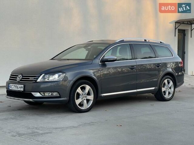 Сірий Фольксваген Пассат Альтрак, об'ємом двигуна 2 л та пробігом 241 тис. км за 11990 $, фото 14 на Automoto.ua