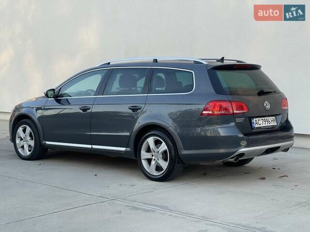 Сірий Фольксваген Пассат Альтрак, об'ємом двигуна 2 л та пробігом 241 тис. км за 11990 $, фото 16 на Automoto.ua