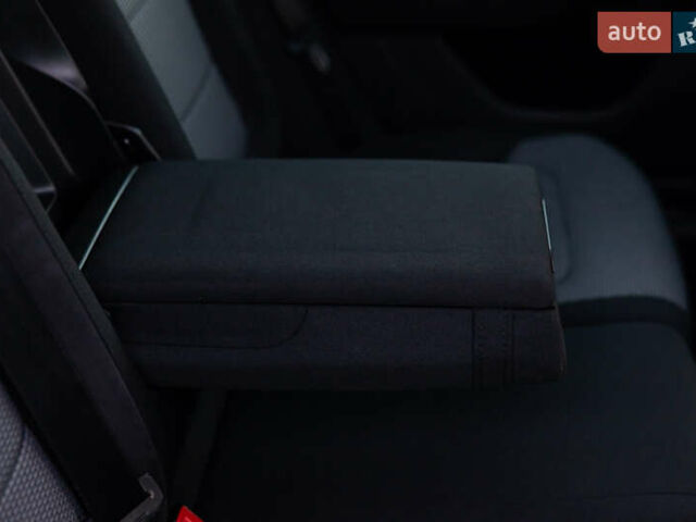 Серый Фольксваген Пассат Альтрак, объемом двигателя 2 л и пробегом 259 тыс. км за 13800 $, фото 69 на Automoto.ua