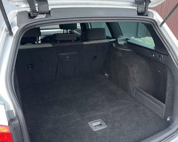 Серый Фольксваген Пассат Альтрак, объемом двигателя 2 л и пробегом 207 тыс. км за 14500 $, фото 27 на Automoto.ua