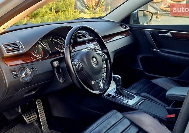 Серый Фольксваген Пассат Альтрак, объемом двигателя 1.97 л и пробегом 257 тыс. км за 15500 $, фото 17 на Automoto.ua