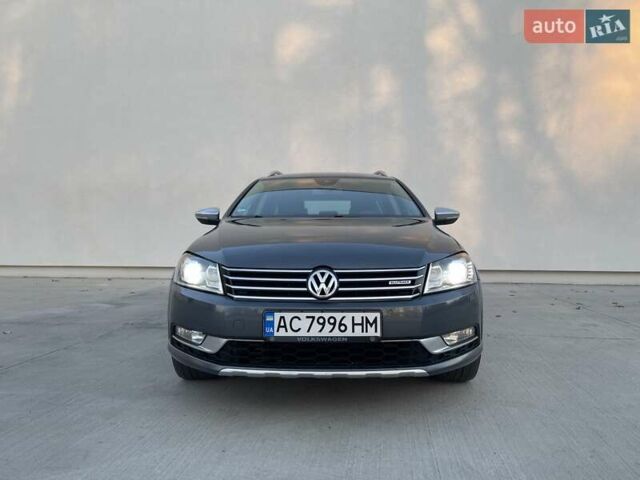 Сірий Фольксваген Пассат Альтрак, об'ємом двигуна 2 л та пробігом 241 тис. км за 11990 $, фото 7 на Automoto.ua