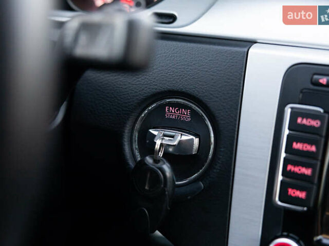 Серый Фольксваген Пассат Альтрак, объемом двигателя 2 л и пробегом 259 тыс. км за 13800 $, фото 43 на Automoto.ua