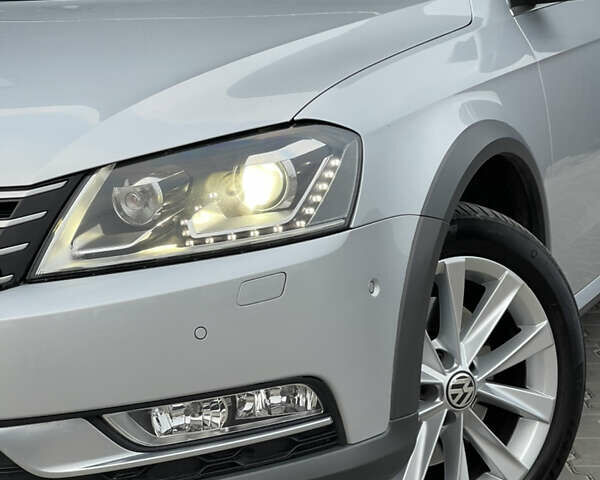 Серый Фольксваген Пассат Альтрак, объемом двигателя 2 л и пробегом 207 тыс. км за 14500 $, фото 5 на Automoto.ua