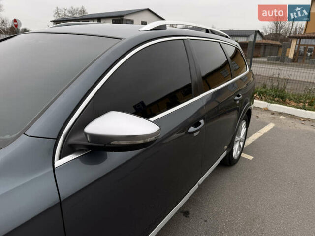 Серый Фольксваген Пассат Альтрак, объемом двигателя 2 л и пробегом 185 тыс. км за 12699 $, фото 33 на Automoto.ua