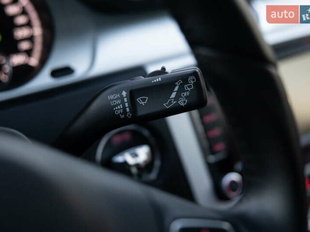 Серый Фольксваген Пассат Альтрак, объемом двигателя 2 л и пробегом 259 тыс. км за 13800 $, фото 34 на Automoto.ua