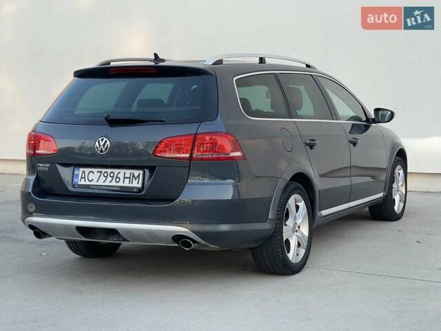 Сірий Фольксваген Пассат Альтрак, об'ємом двигуна 2 л та пробігом 241 тис. км за 11990 $, фото 20 на Automoto.ua
