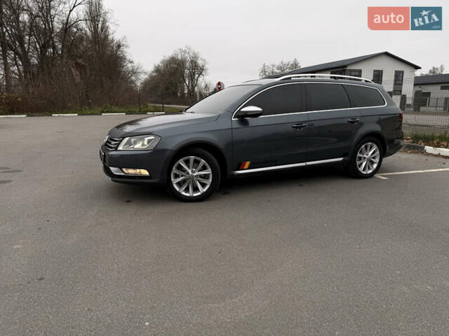 Серый Фольксваген Пассат Альтрак, объемом двигателя 2 л и пробегом 185 тыс. км за 12699 $, фото 25 на Automoto.ua