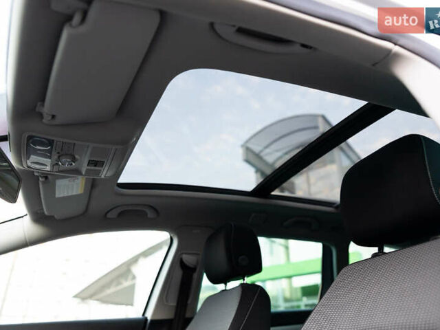 Сірий Фольксваген Пассат Альтрак, об'ємом двигуна 2 л та пробігом 259 тис. км за 13300 $, фото 16 на Automoto.ua