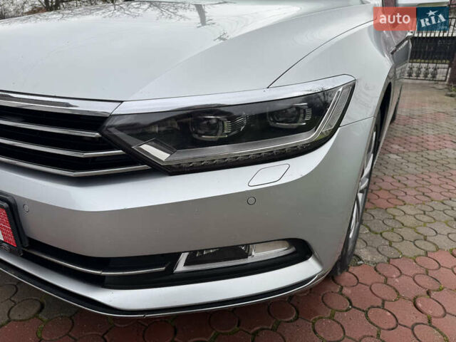 Серый Фольксваген Пассат Альтрак, объемом двигателя 2 л и пробегом 240 тыс. км за 16300 $, фото 16 на Automoto.ua