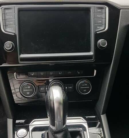 Серый Фольксваген Пассат Альтрак, объемом двигателя 1.97 л и пробегом 340 тыс. км за 15800 $, фото 33 на Automoto.ua