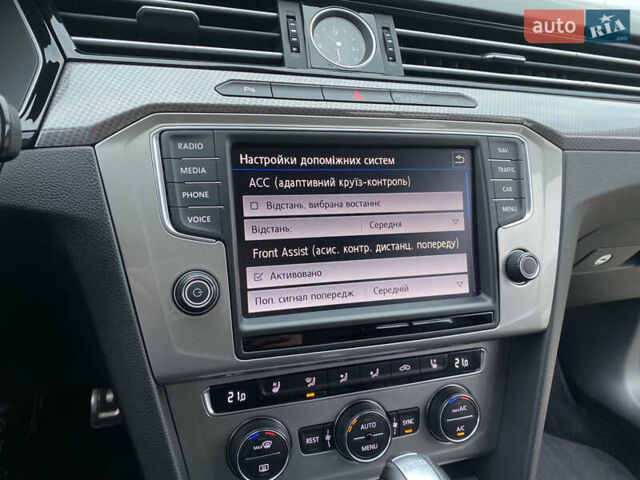 Сірий Фольксваген Пассат Альтрак, об'ємом двигуна 2 л та пробігом 266 тис. км за 16800 $, фото 34 на Automoto.ua