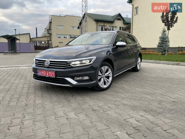 Сірий Фольксваген Пассат Альтрак, об'ємом двигуна 2 л та пробігом 266 тис. км за 16800 $, фото 12 на Automoto.ua