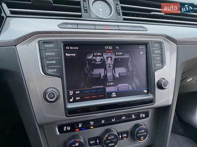 Сірий Фольксваген Пассат Альтрак, об'ємом двигуна 2 л та пробігом 266 тис. км за 16800 $, фото 32 на Automoto.ua