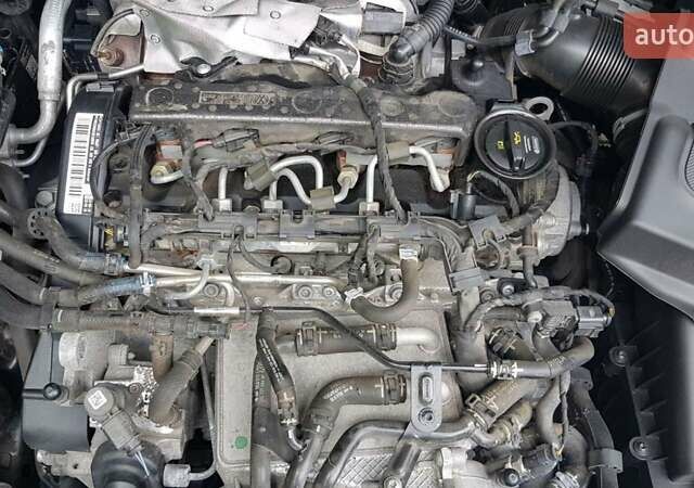 Серый Фольксваген Пассат Альтрак, объемом двигателя 1.97 л и пробегом 340 тыс. км за 15800 $, фото 28 на Automoto.ua