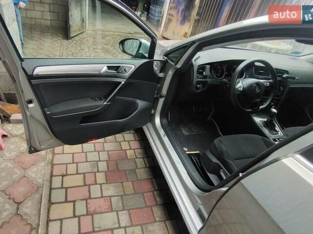 Фольксваген Пассат Альтрак 2017 в Краматорске на Automoto.ua Серый Фольксваген Пассат Альтрак, объемом двигателя 2 л и пробегом 215 тыс. км за 17000 $, фото 20 на Automoto.ua