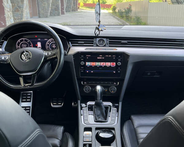 Серый Фольксваген Пассат Альтрак, объемом двигателя 2 л и пробегом 248 тыс. км за 20500 $, фото 13 на Automoto.ua